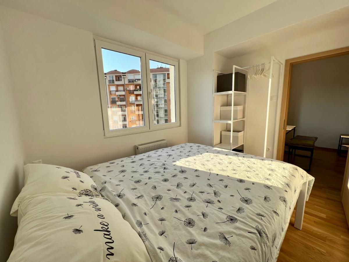 סקופיה Sara'S Apartment Cozy And Close To Center With Private Parking מראה חיצוני תמונה