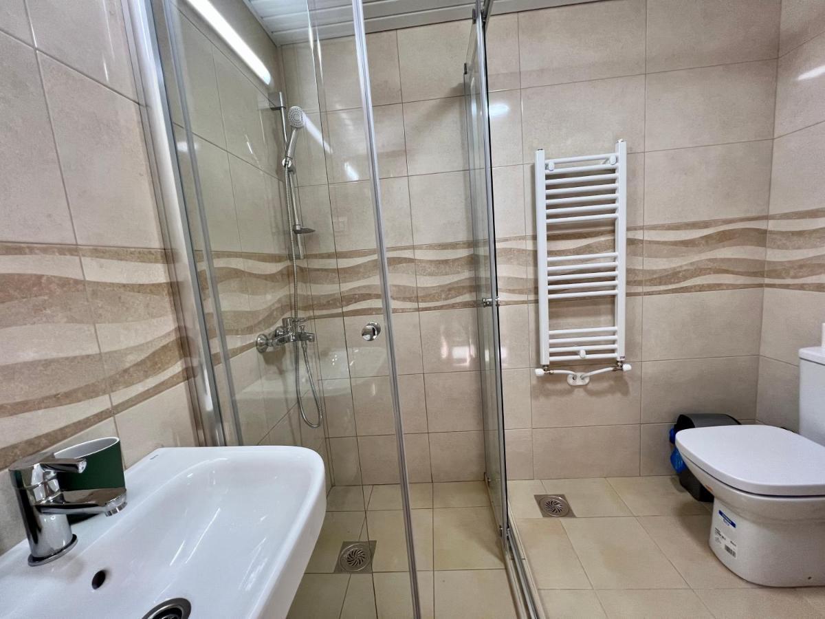 סקופיה Sara'S Apartment Cozy And Close To Center With Private Parking מראה חיצוני תמונה